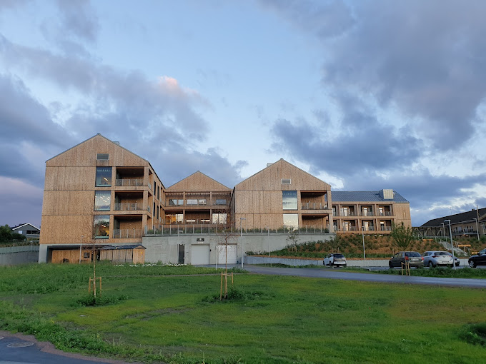 Hovli Nursing Homes